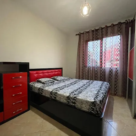 Private 2 - & Mountain Views & Free Parking & Wifi Linze